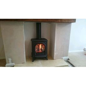 Gazco Huntingdon 25 with tracery door gas stove