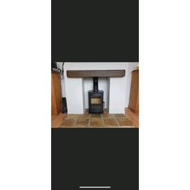 Pevex newbourne 35 fs multifuel stove 4kw. Dark oak effect non combustible beam. 